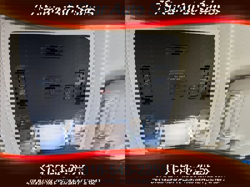 Used 2015 Lexus NX 300h AWD image 12