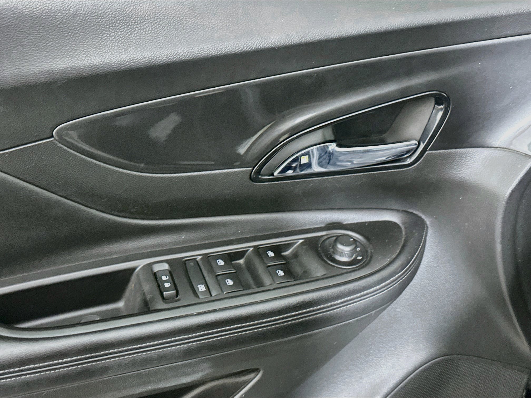 Used 2019 Buick Encore Preferred FWD image 15