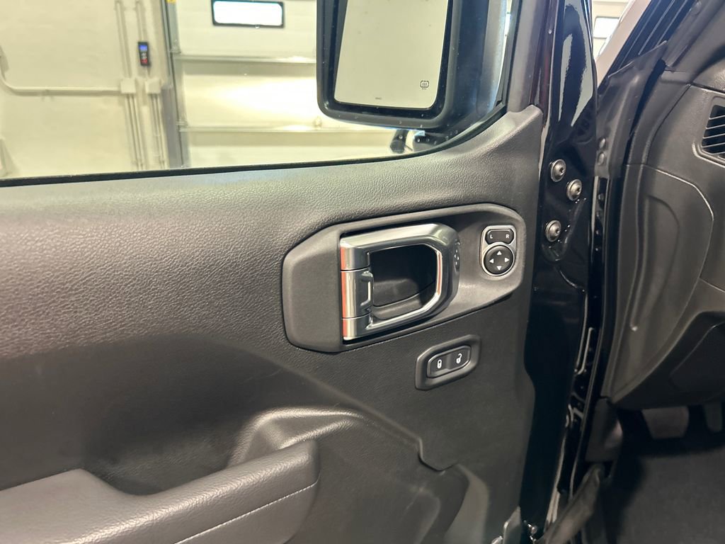 New 2026 Jeep Gladiator Sport image 14