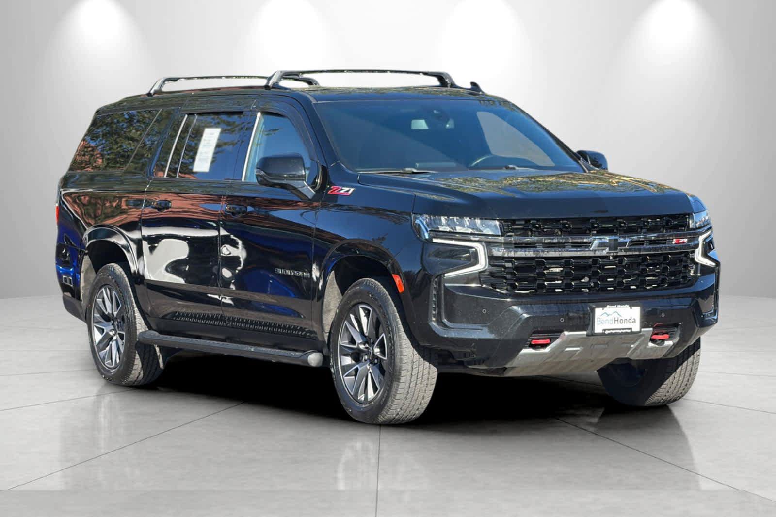 Used 2021 Chevrolet Suburban Z71 w/ Z71 Signature Package AWD/4WD image 9