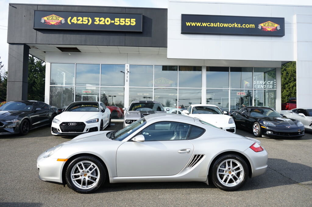 Used 2008 Porsche Cayman image 2