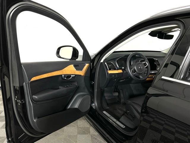 Certified 2023 Volvo XC90 B6 Plus w/ Protection Package Premier image 27