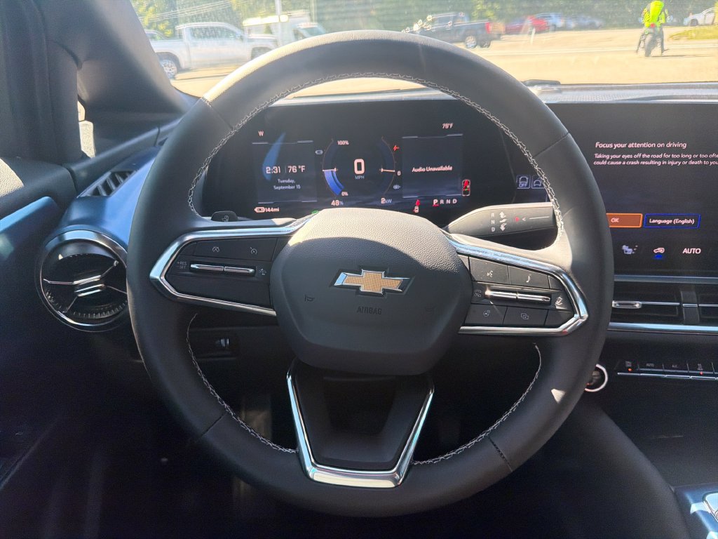 New 2026 Chevrolet Equinox EV LT AWD/4WD image 15