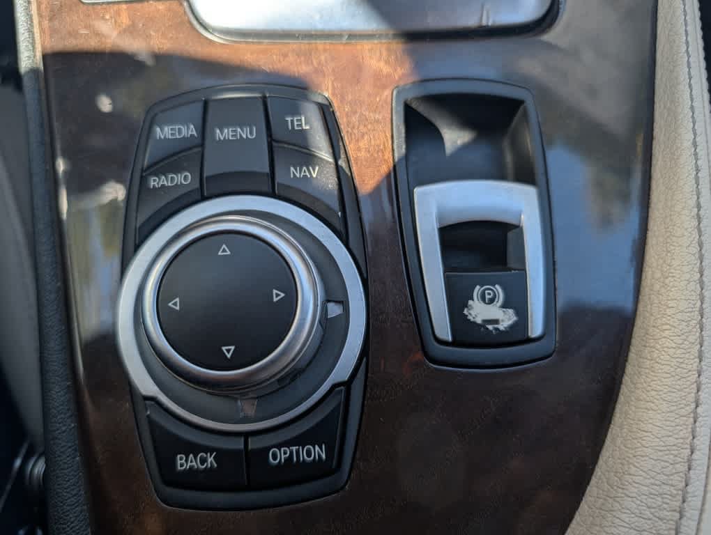 Used 2013 BMW Z4 sDrive35i RWD image 19