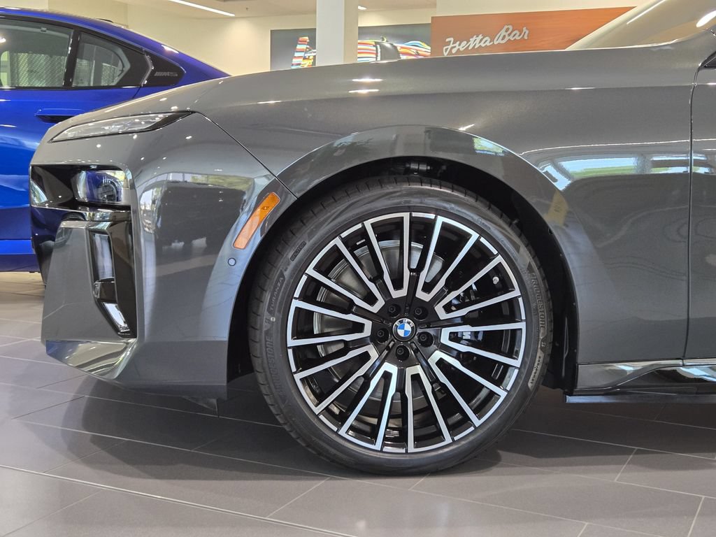 New 2026 BMW i7 xDrive60 w/ Executive Package AWD/4WD image 6