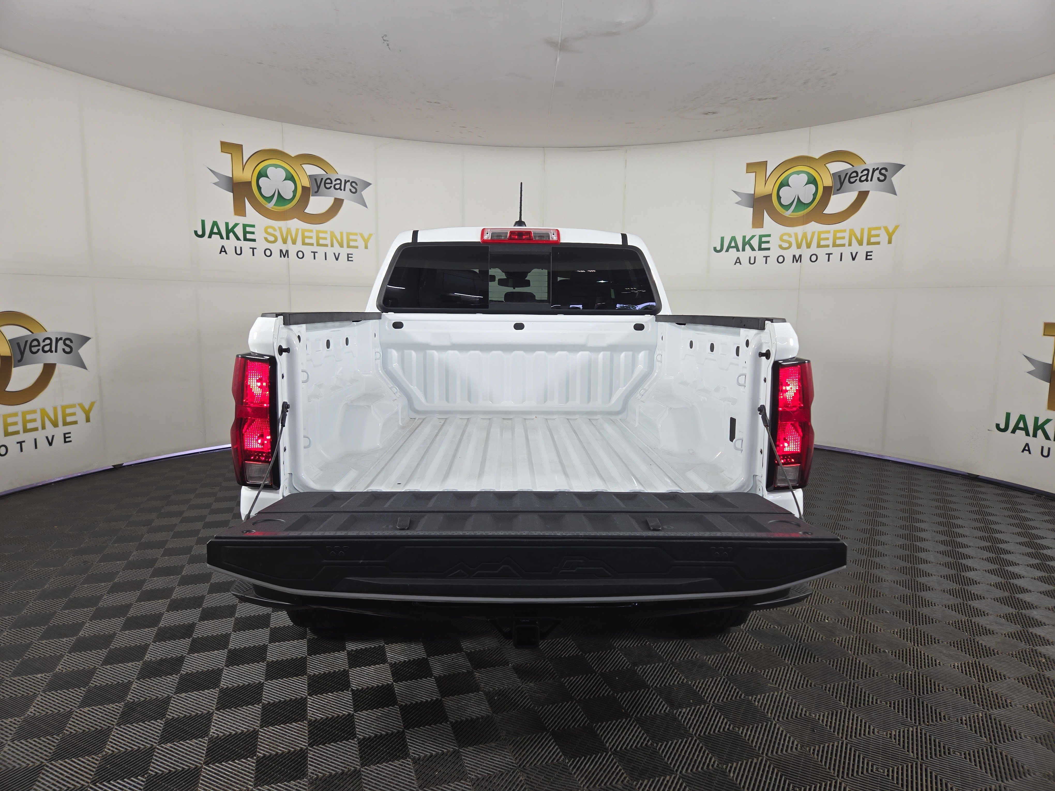 Certified 2024 Chevrolet Colorado Trail Boss w/ Advanced Trailering Package AWD/4WD image 32