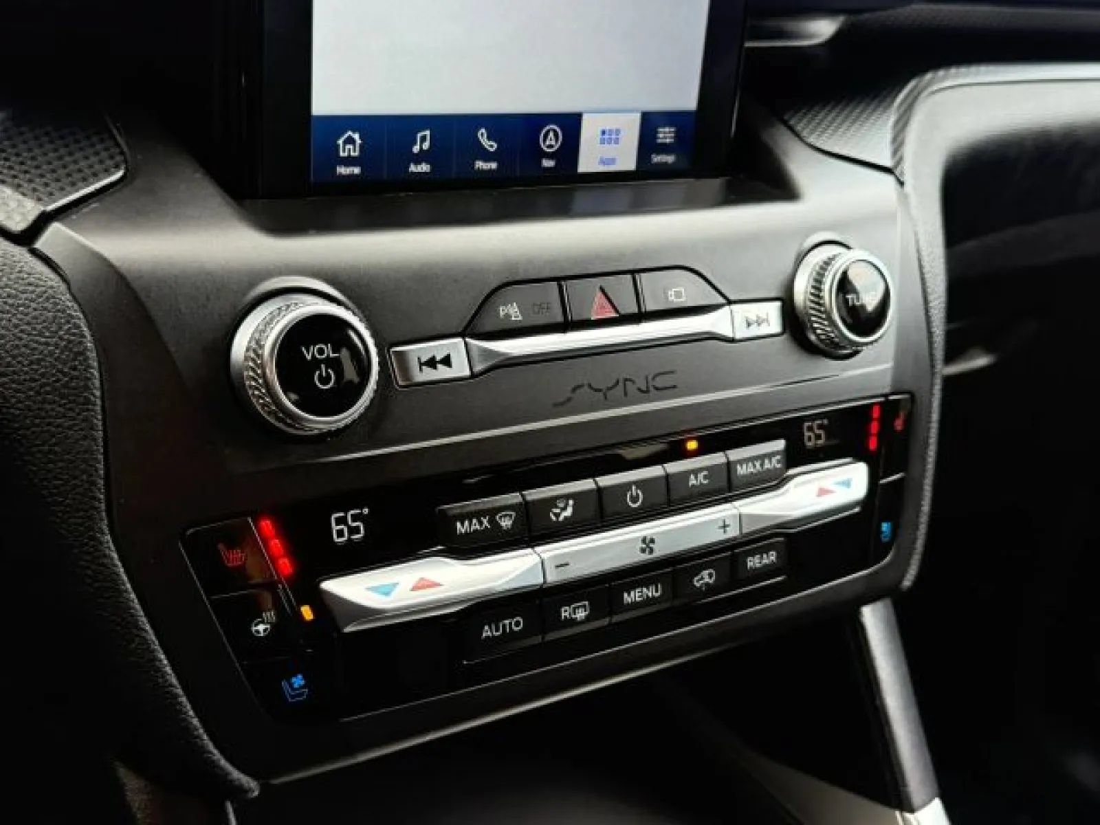 Used 2020 Ford Explorer ST w/ Premium Technology Package AWD/4WD image 32