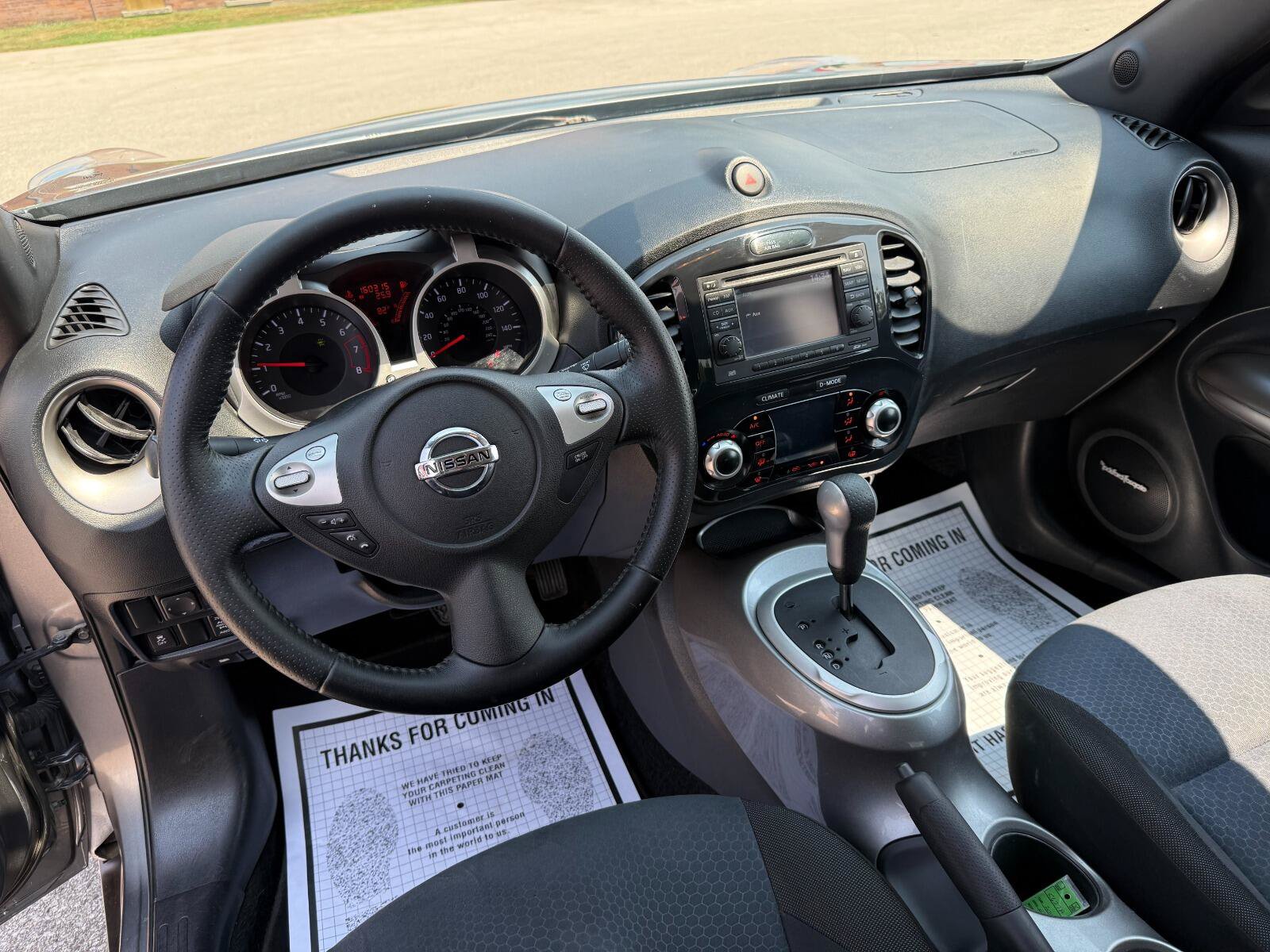 Used 2014 Nissan Juke SV w/ Navigation Package AWD/4WD image 11