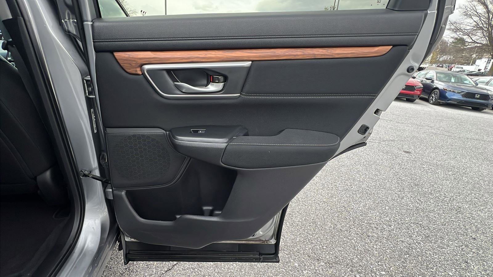 Used 2020 Honda CR-V EX image 14