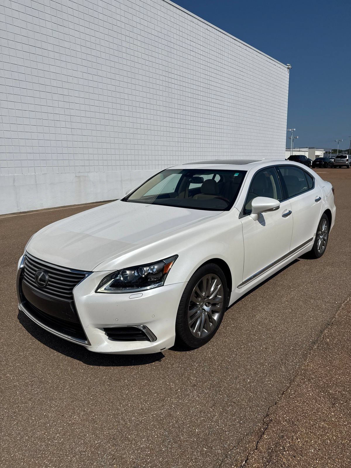 Used 2016 Lexus LS 460 L RWD image 16