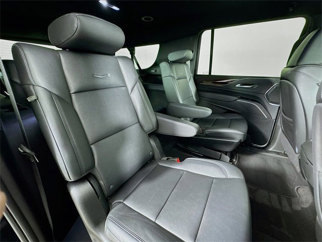 Used 2024 Cadillac Escalade ESV Luxury image 29