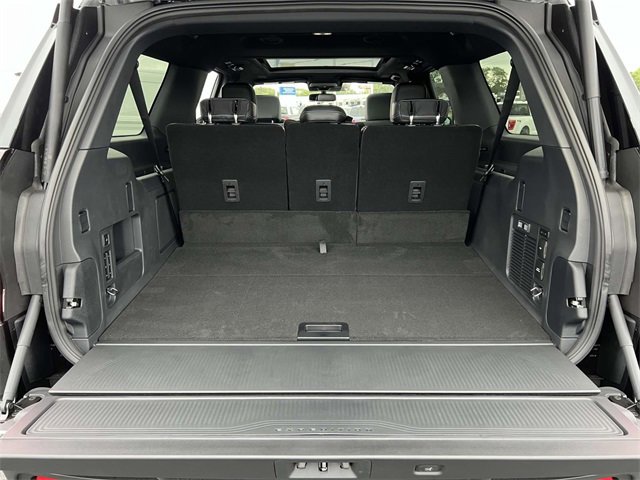 New 2025 Ford Expedition Max Platinum w/ Stealth Performance Package image 8