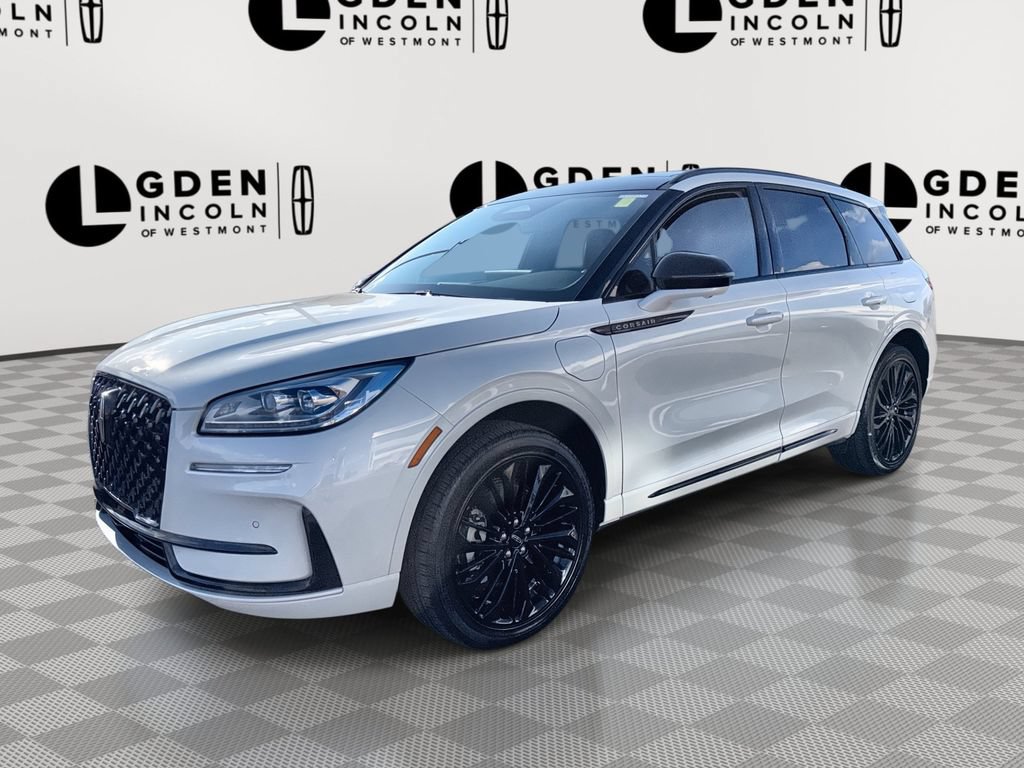 Used 2026 Lincoln Corsair Grand Touring AWD/4WD image 1