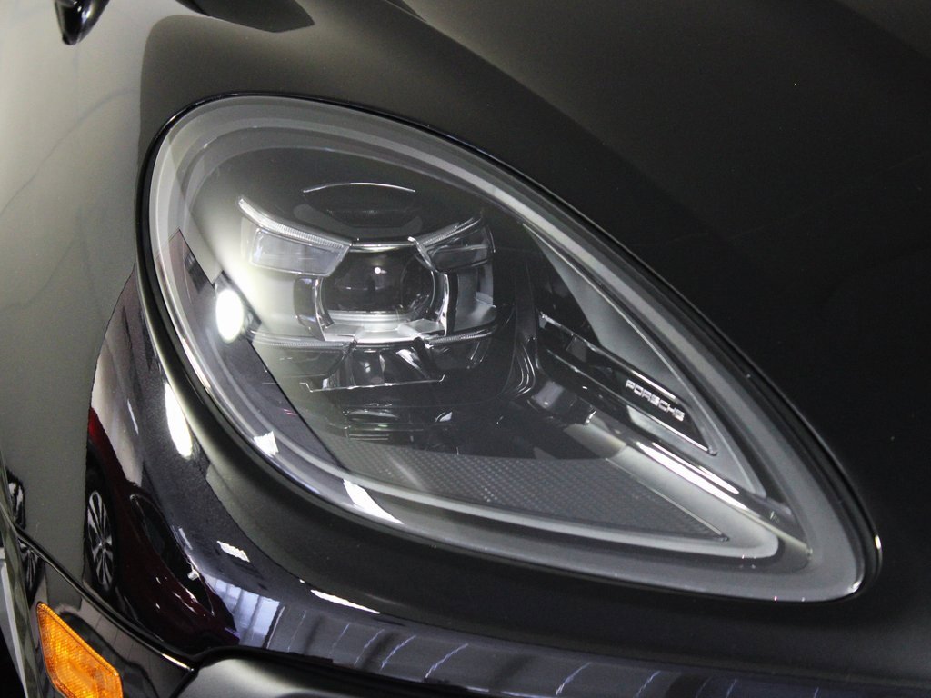 New 2026 Porsche Macan S image 11
