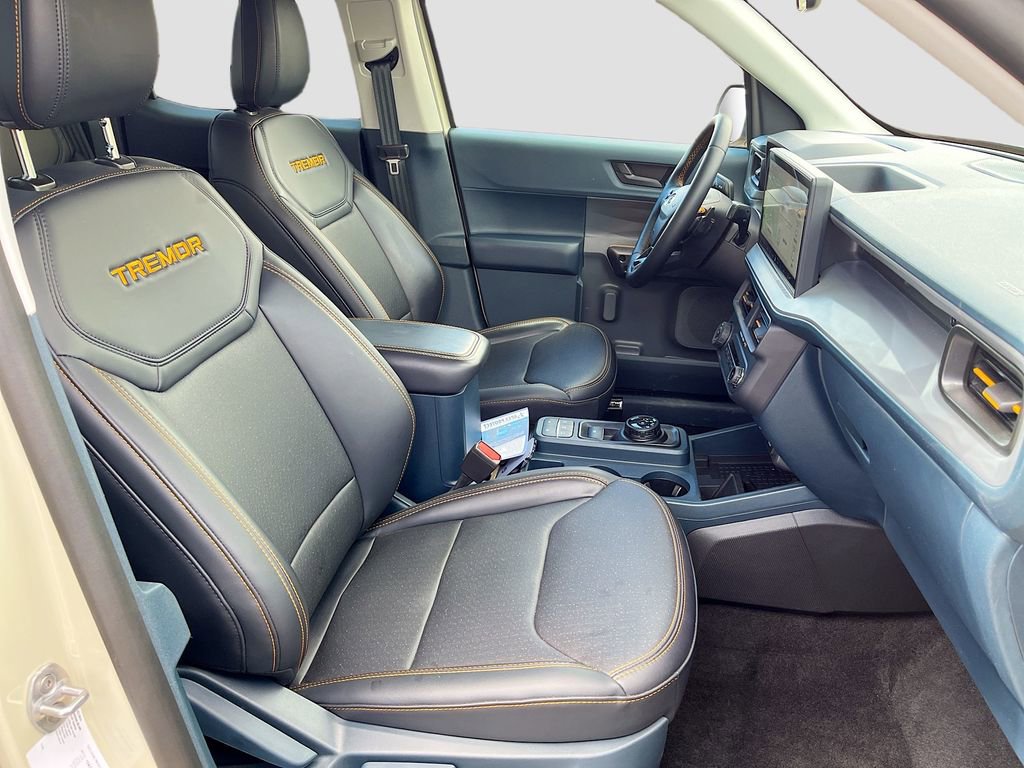 Used 2025 Ford Maverick Tremor AWD/4WD image 28