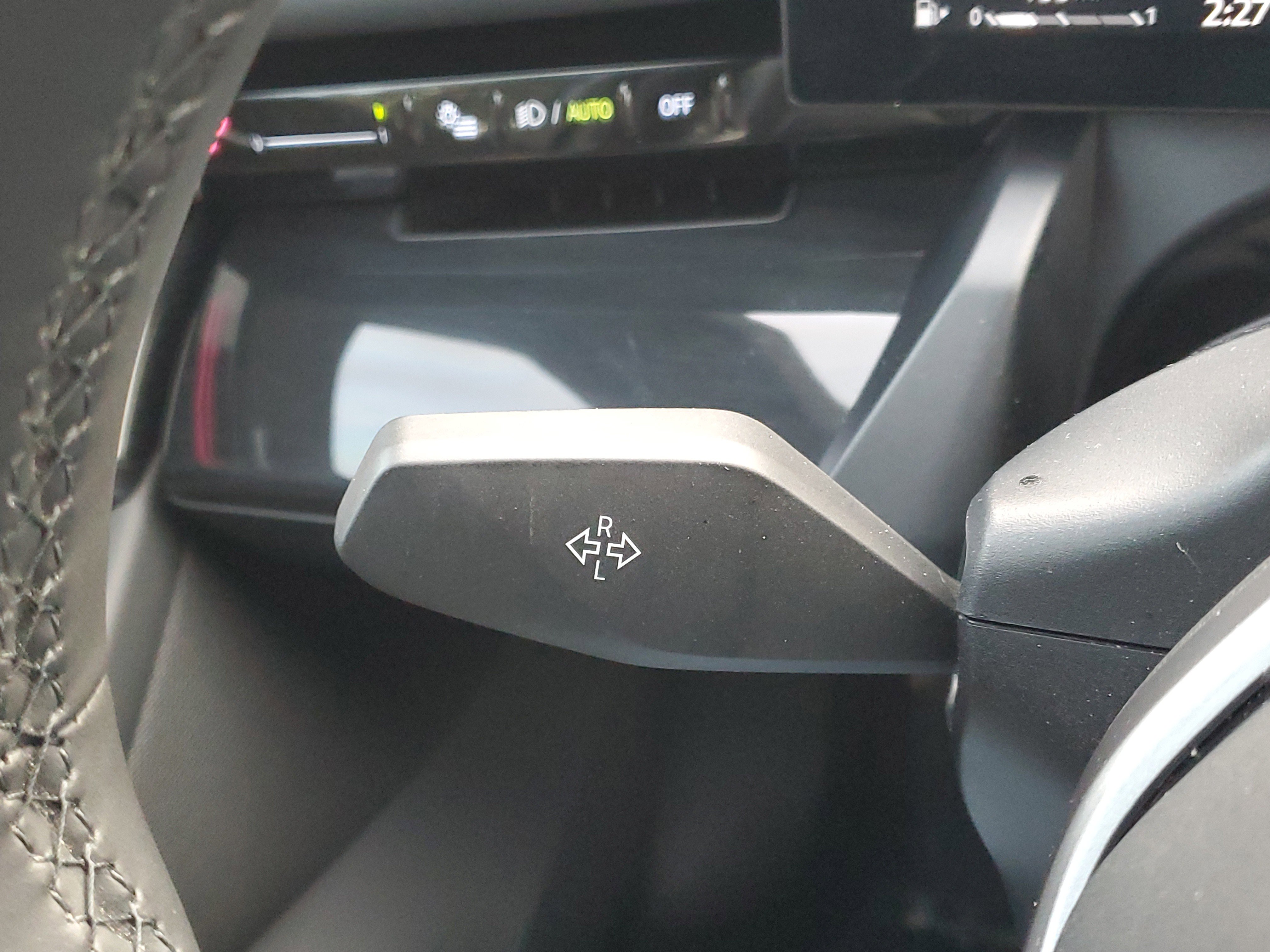 Certified 2024 BMW 530i xDrive w/ Premium Package image 14