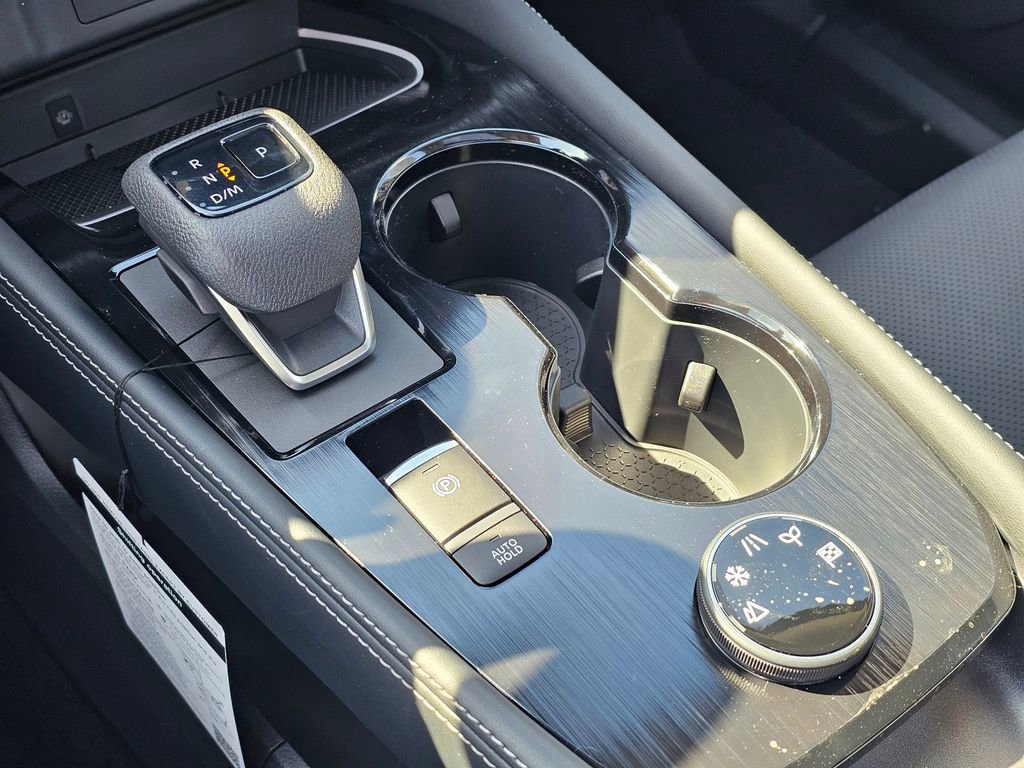 New 2026 Nissan Rogue Platinum w/ Platinum Premium Package AWD/4WD image 18