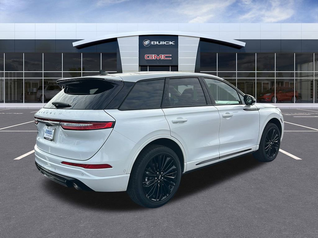 Used 2024 Lincoln Corsair FWD w/ Equipment Group 102A image 5