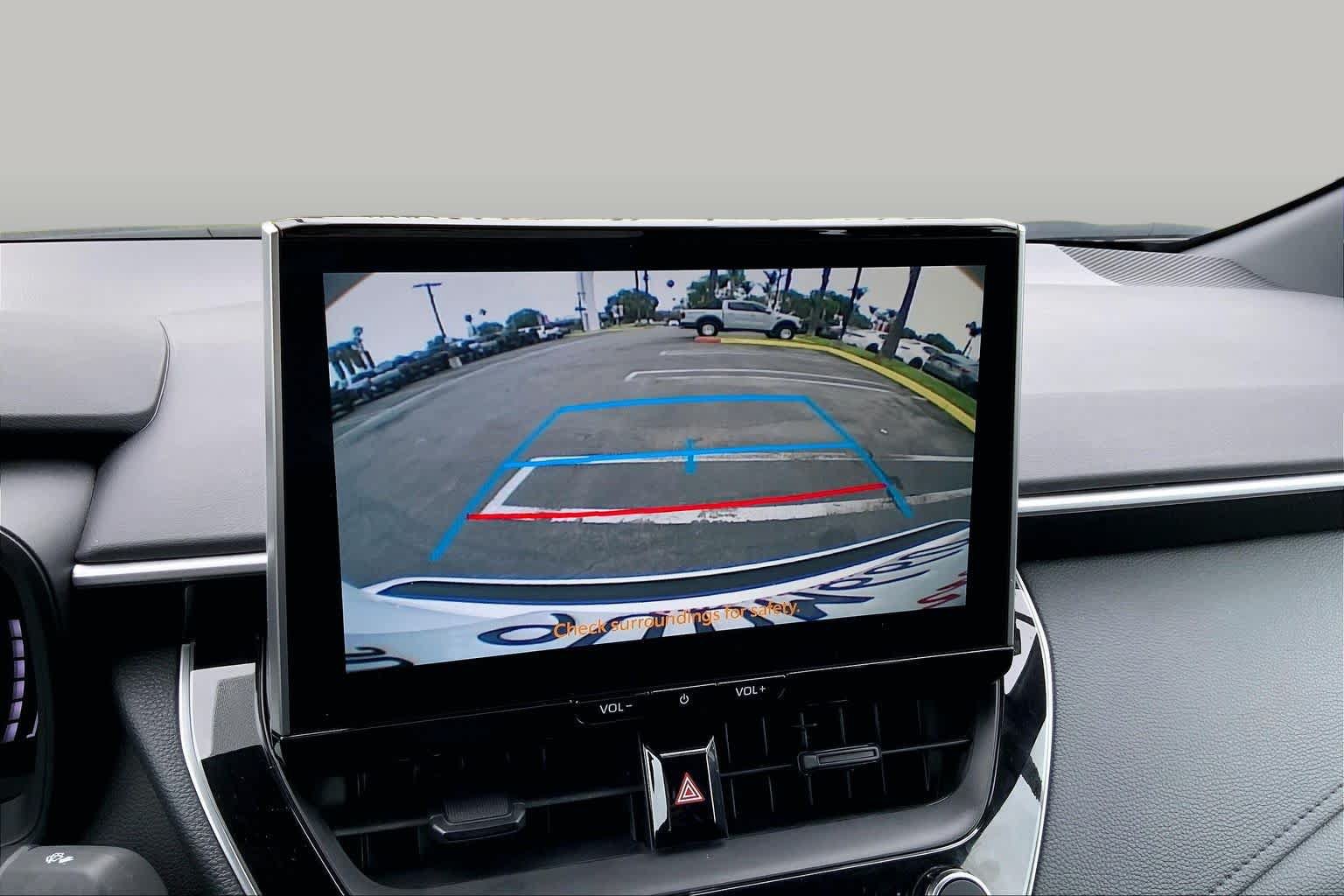 Certified 2025 Toyota Corolla SE w/ SE Premium Package FWD image 25