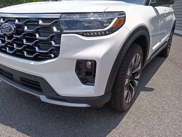 New 2026 Ford Explorer Platinum w/ LUX Leather Package AWD/4WD image 9