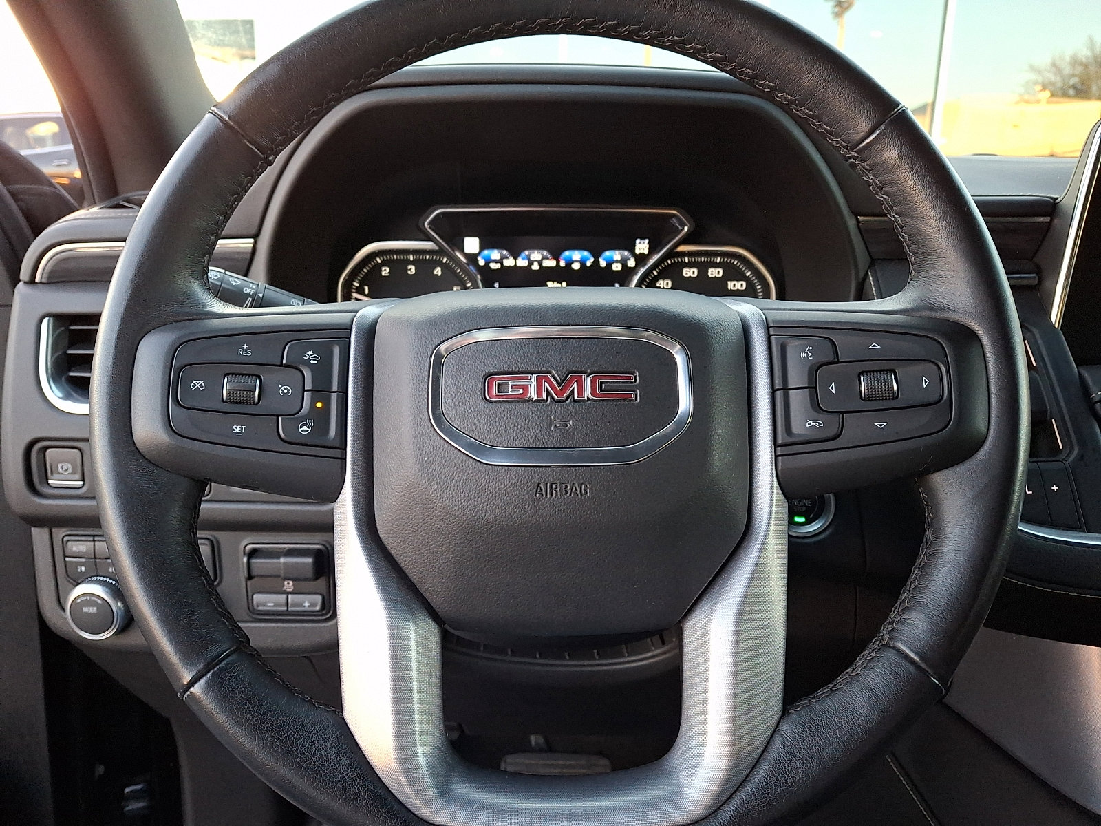 Certified 2021 GMC Yukon XL SLT w/ Rear Media and Nav Package image 23