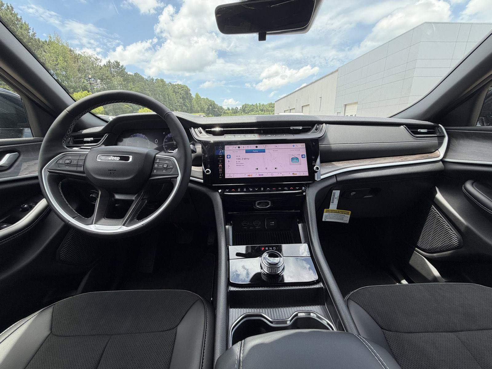 New 2026 Jeep Grand Cherokee Altitude RWD image 7