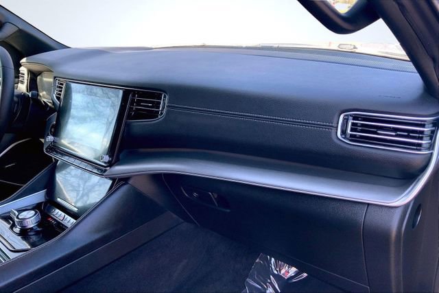 Used 2025 Jeep Wagoneer L Series II image 24