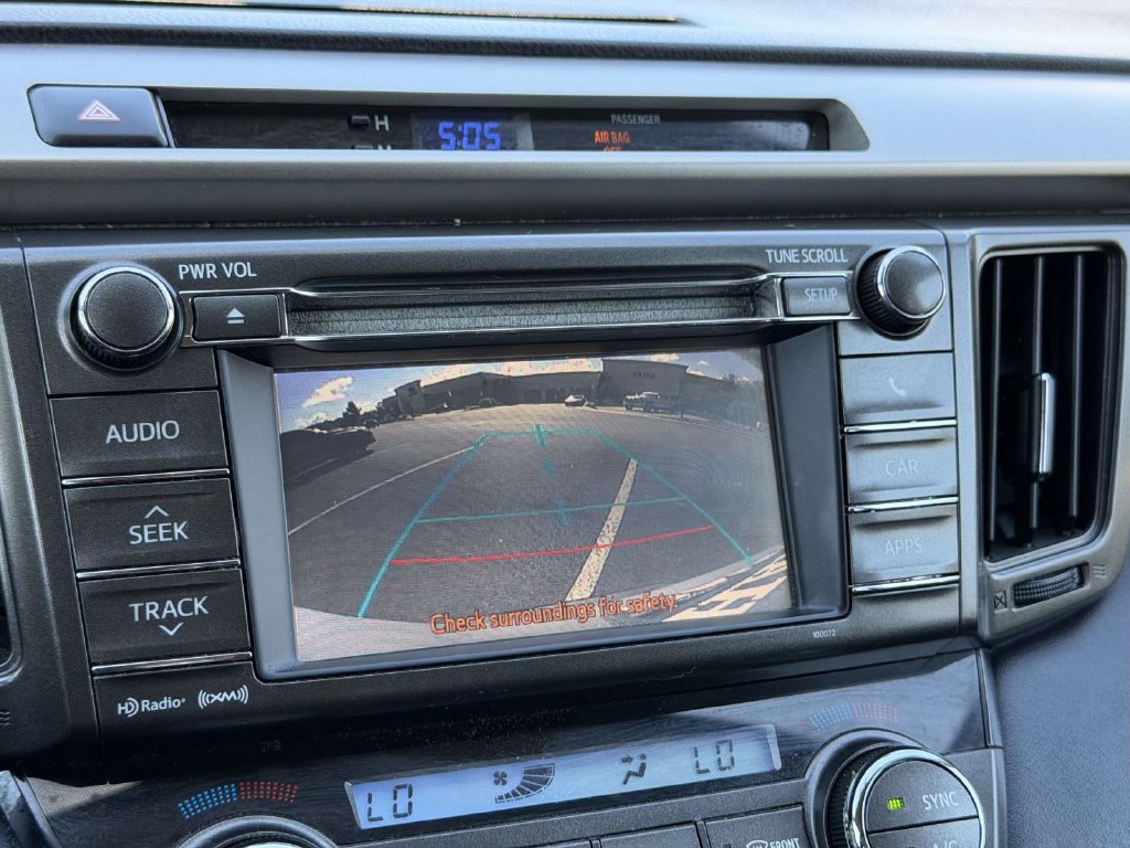Used 2013 Toyota RAV4 XLE FWD image 4