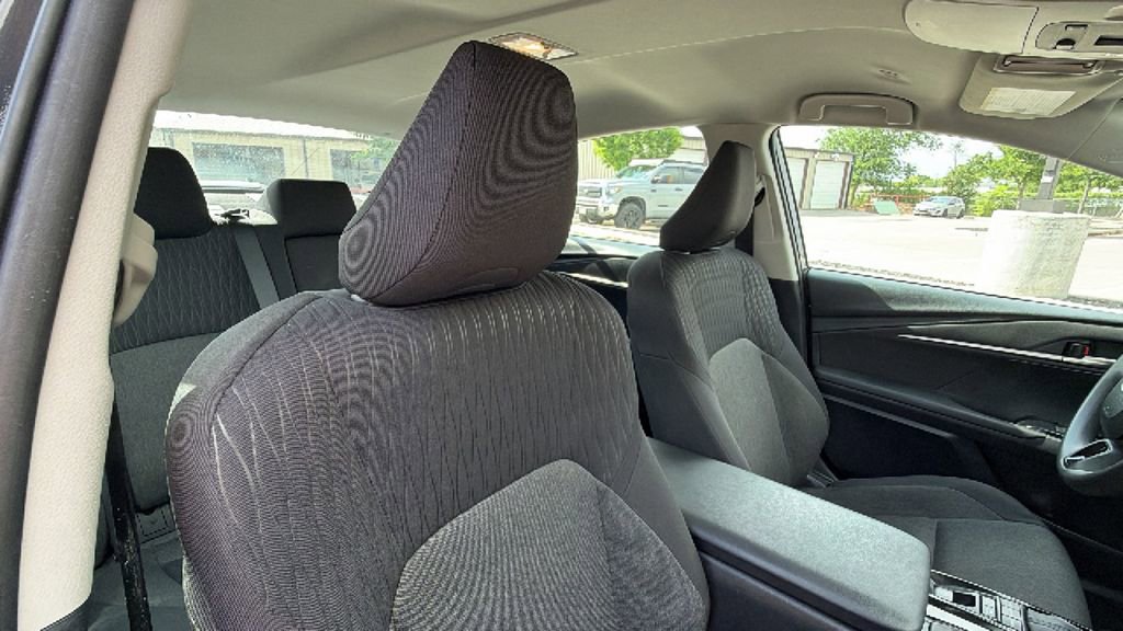 Certified 2025 Toyota Camry LE image 40