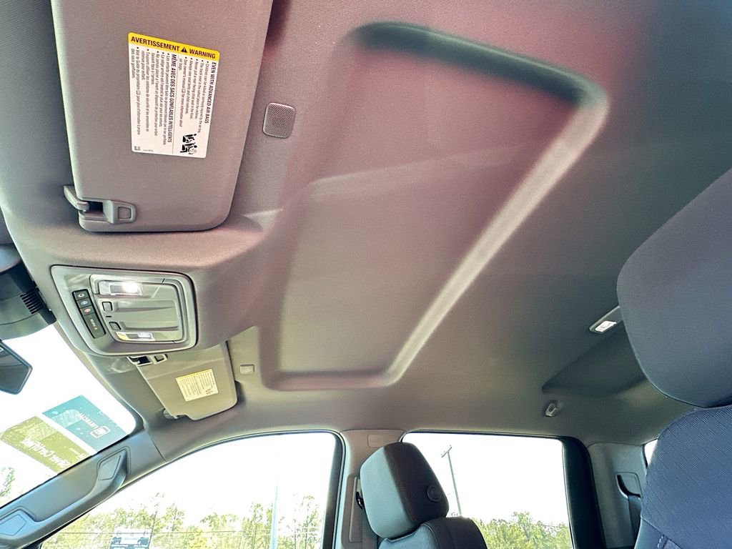 Used 2023 Chevrolet Silverado 1500 LT image 11