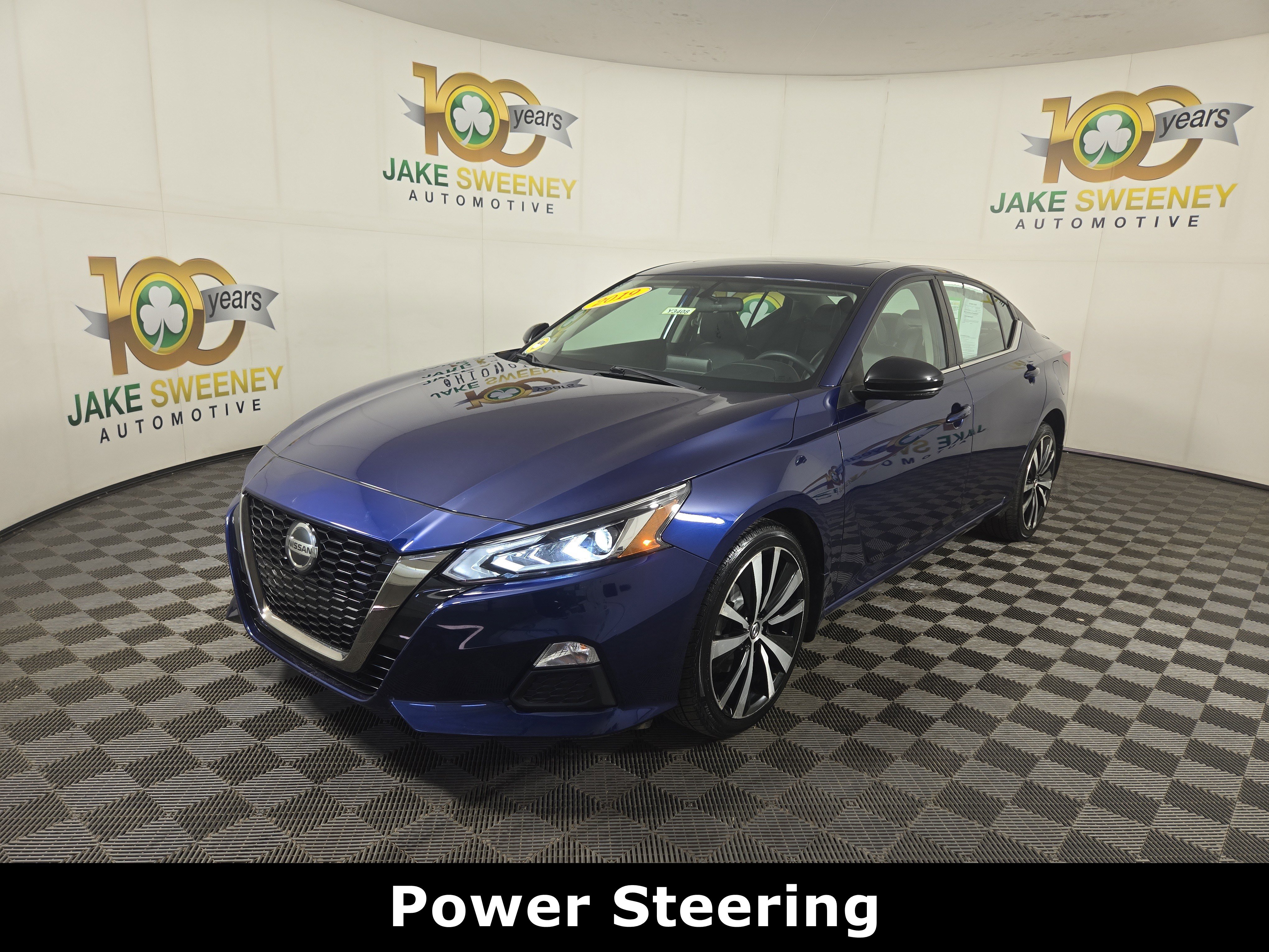 Used 2019 Nissan Altima 2.5 SR w/ SR Premium Package image 3