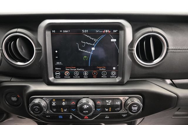 Used 2023 Jeep Wrangler Unlimited Sahara w/ Cold Weather Group AWD/4WD image 20