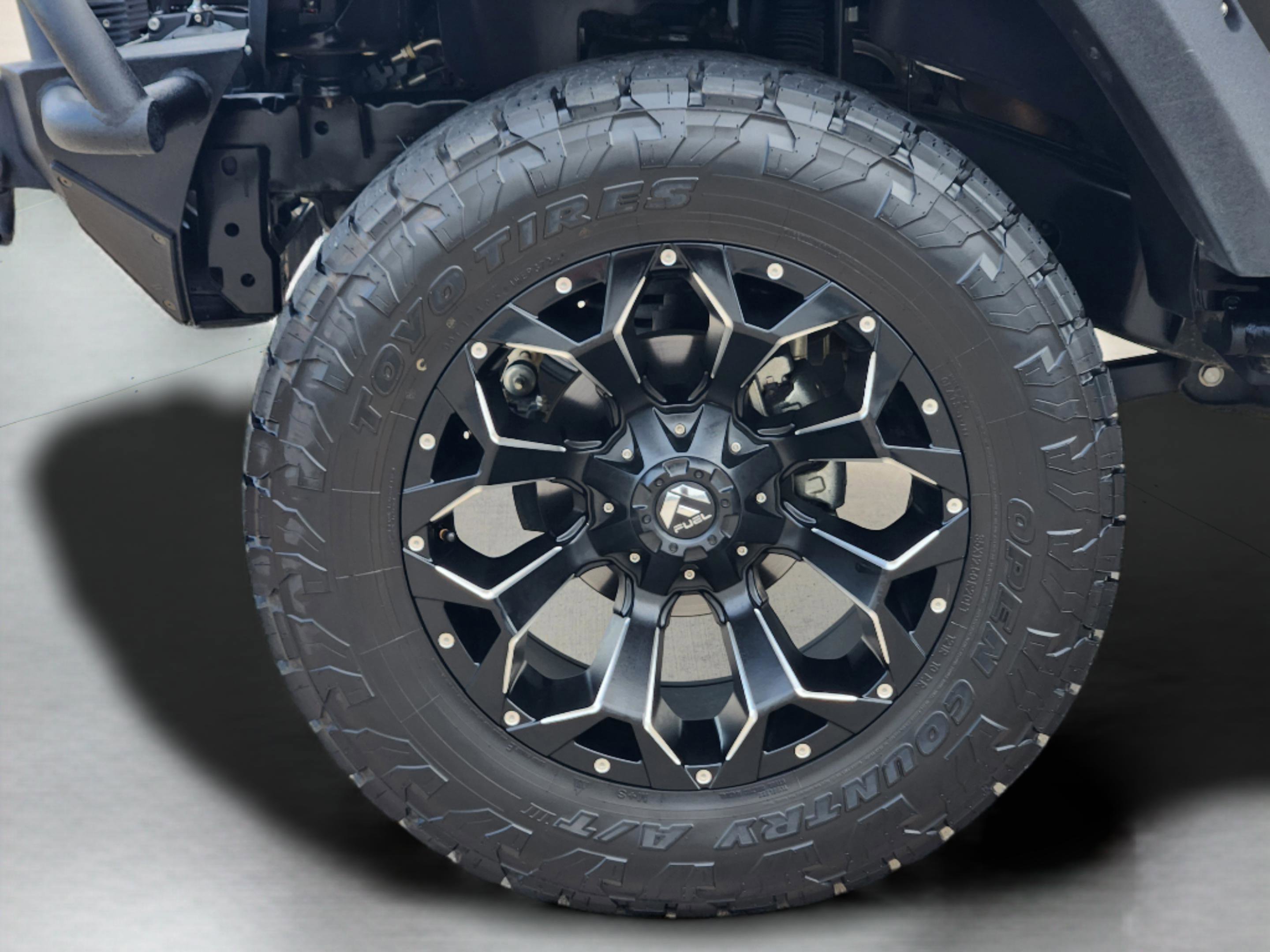 Used 2016 Jeep Wrangler Unlimited Sport image 30