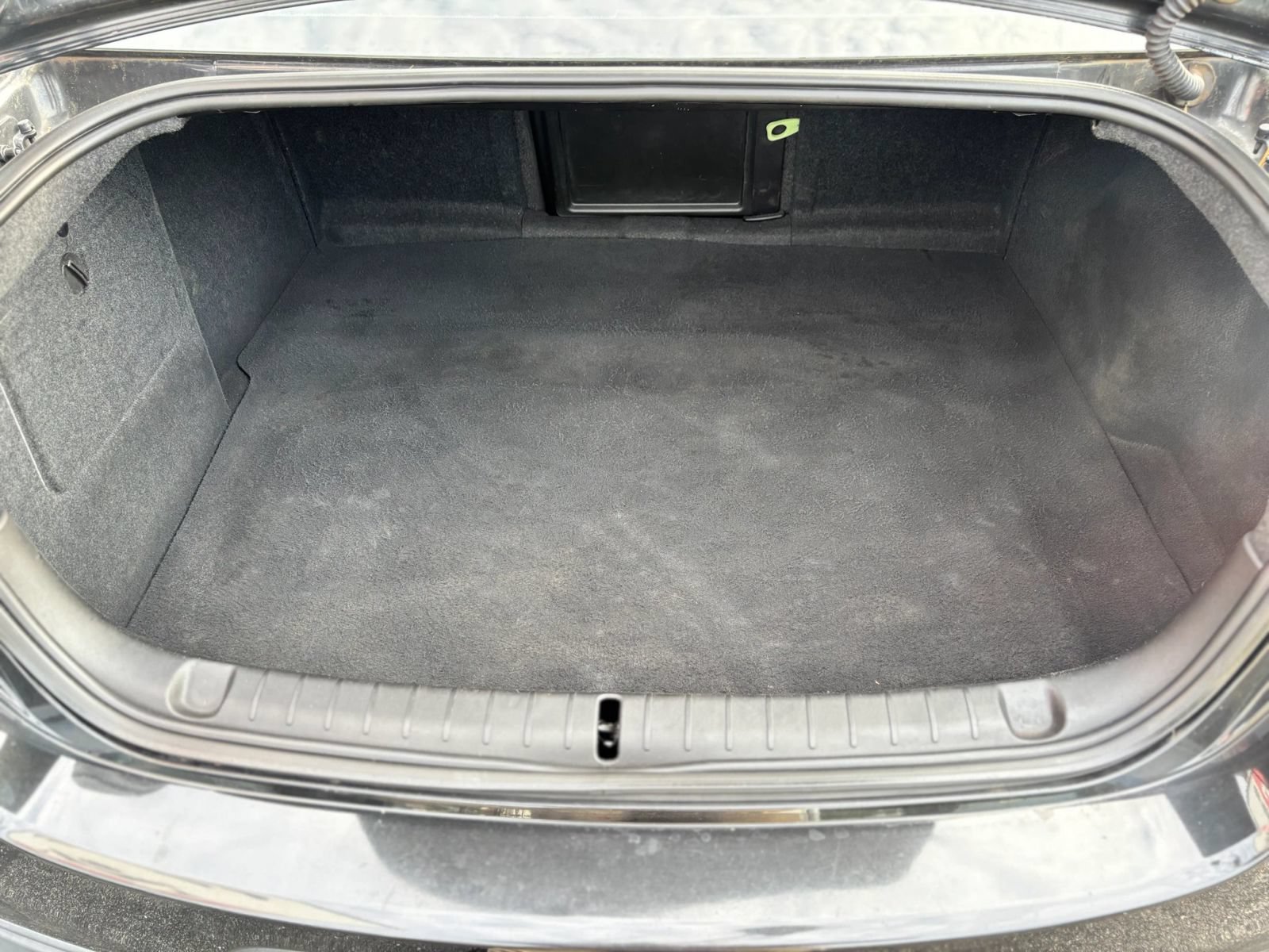 Used 2014 Chevrolet SS RWD image 21