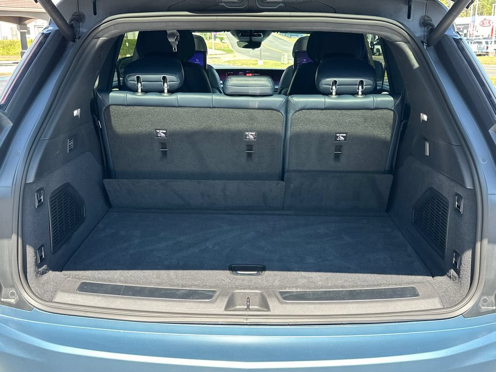 Certified 2025 Cadillac Escalade IQ Sport 2 AWD/4WD image 18