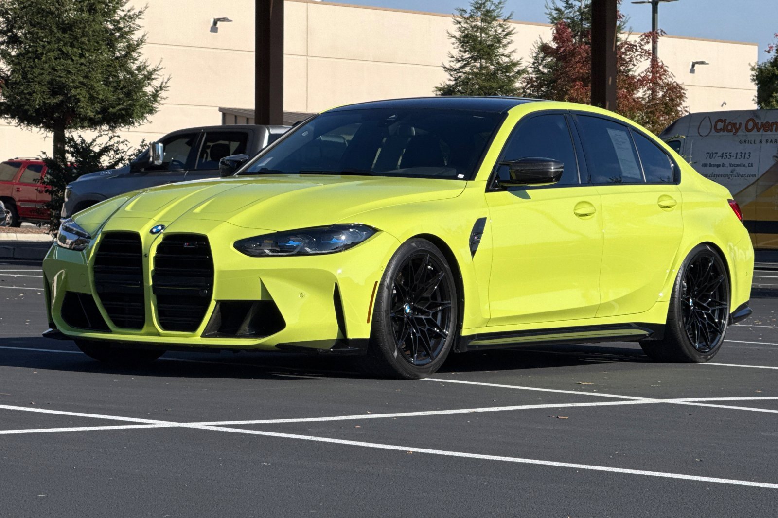 Used 2022 BMW M3 Competition w/ M Carbon Exterior Package image 9