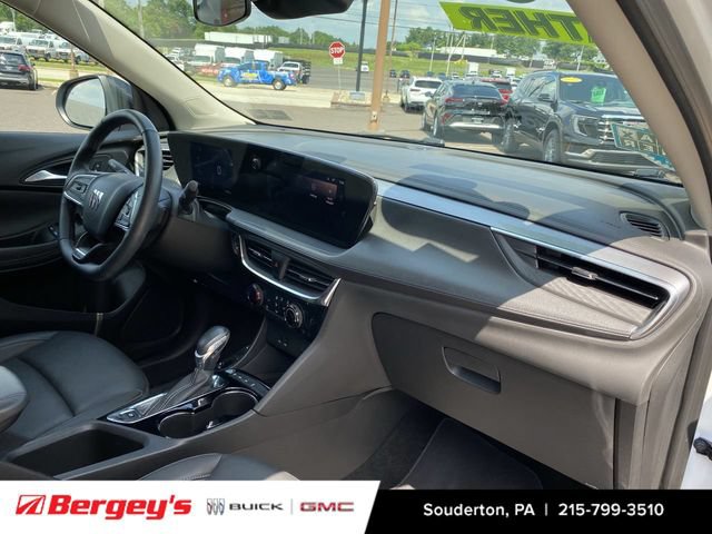 Certified 2024 Buick Encore GX Sport Touring w/ Experience Buick Package AWD/4WD image 32
