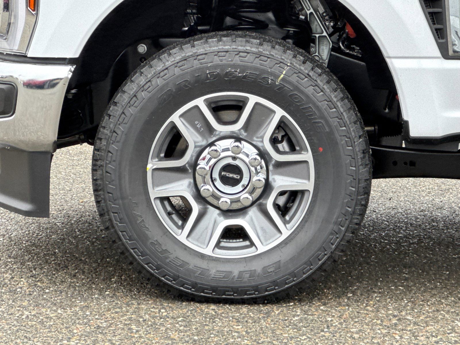 New 2026 Ford F250 Lariat w/ Lariat Premium Package image 31