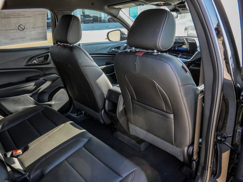 Used 2026 Chevrolet Trax RS w/ Driver Confidence Package FWD image 18
