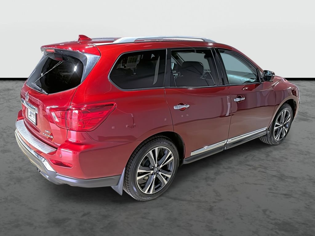 Used 2020 Nissan Pathfinder Platinum w/ Cargo Package image 4