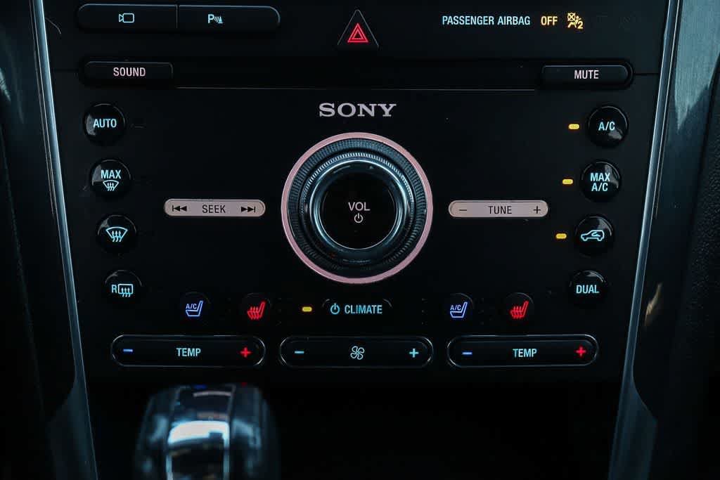 Used 2019 Ford Explorer Sport w/ Equipment Group 401A AWD/4WD image 14