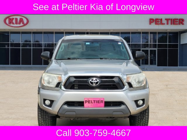 Used 2014 Toyota Tacoma PreRunner w/ SR5 Package RWD image 2