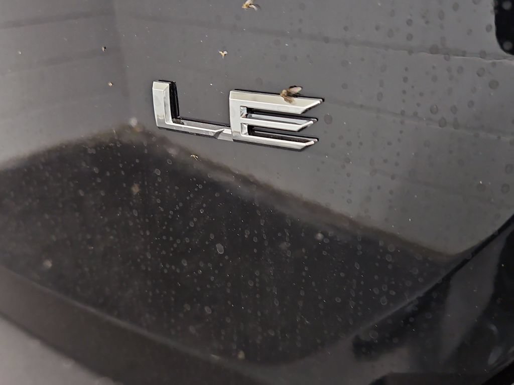 New 2026 Toyota RAV4 LE AWD/4WD image 8