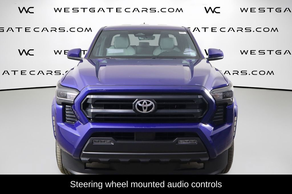 Used 2025 Toyota Tacoma SR5 AWD/4WD video 2