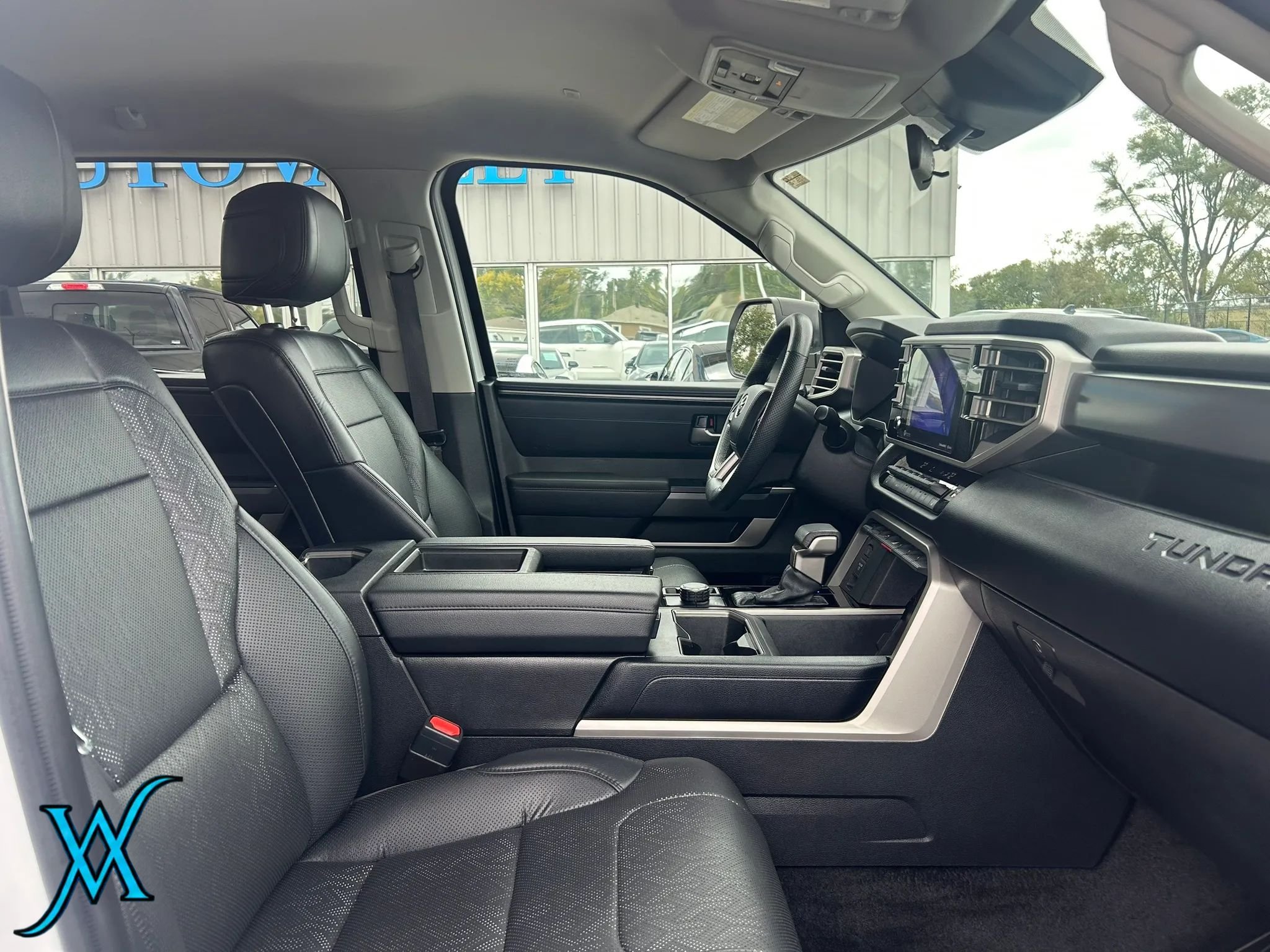 Used 2024 Toyota Tundra SR5 w/ SR5 Premium Package AWD/4WD image 26