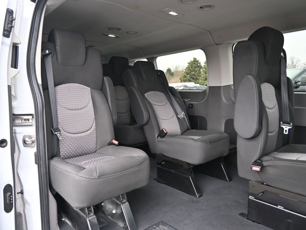 Used 2023 Ford Transit 350 XLT RWD image 18