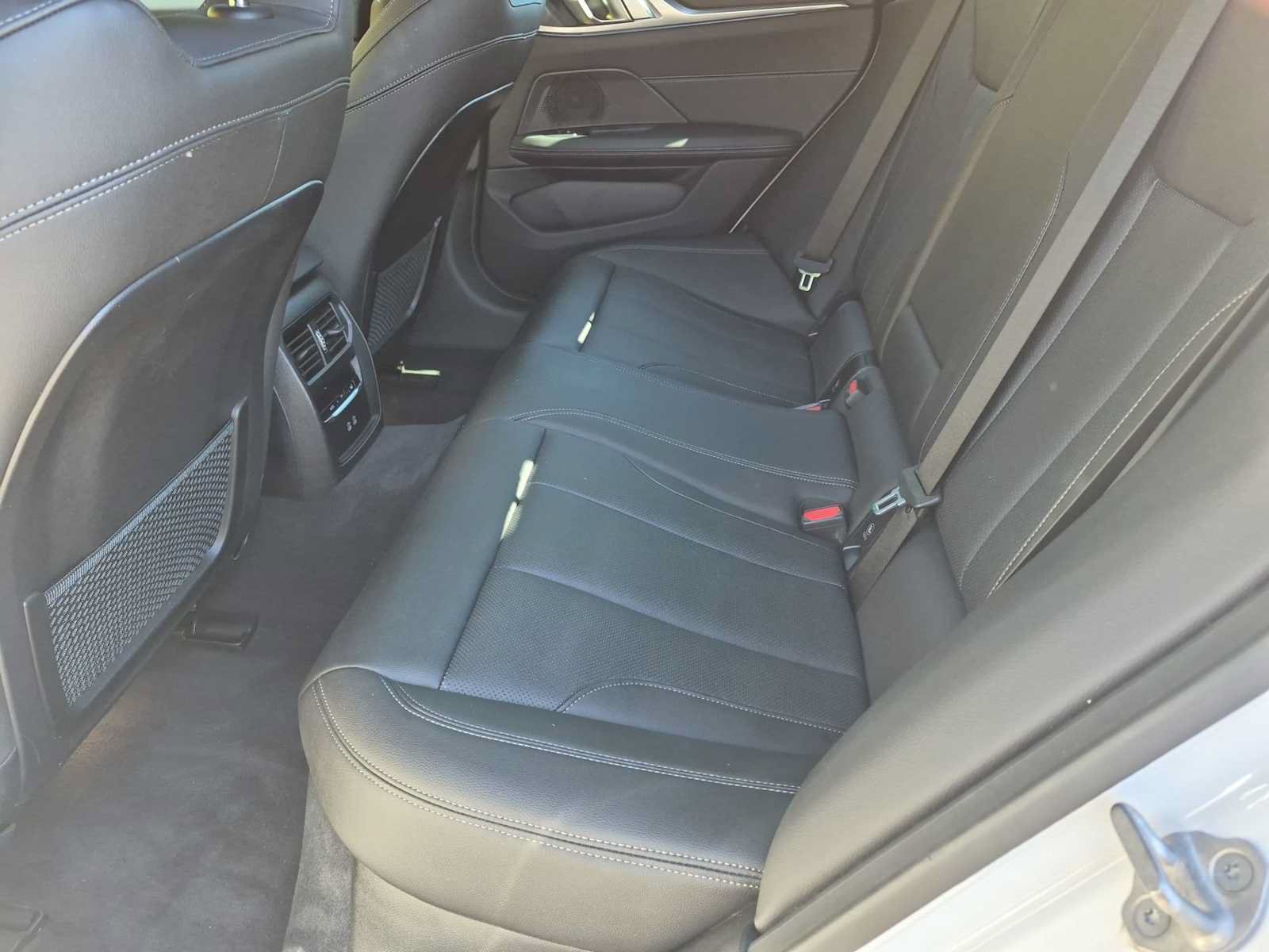 Used 2024 BMW i4 xDrive40i w/ Premium Package AWD/4WD image 14