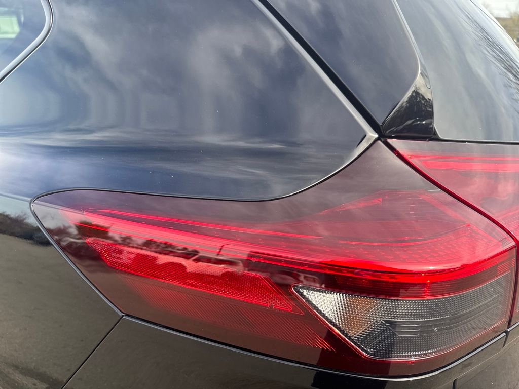 Used 2025 Nissan Rogue Platinum image 39