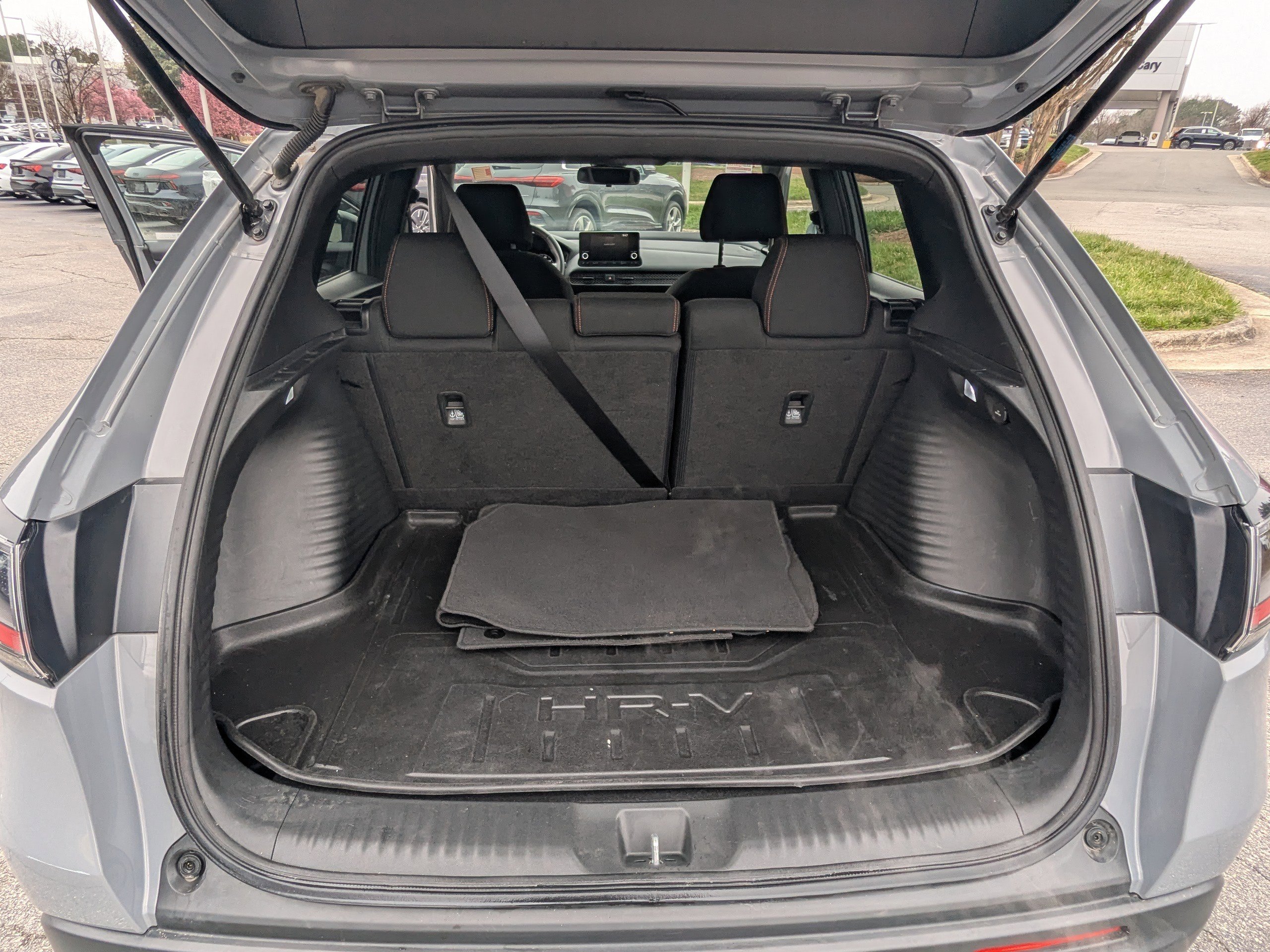 Used 2023 Honda HR-V Sport image 27