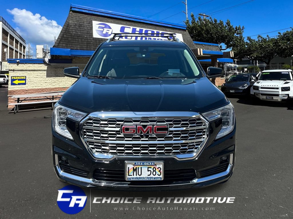 Used 2022 GMC Terrain Denali w/ Denali Premium Package AWD/4WD image 10